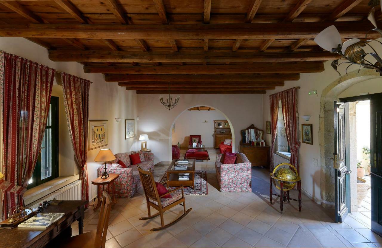 Castello Villa Daphnes - Private Pool&Whirlpool Dhafnes Esterno foto