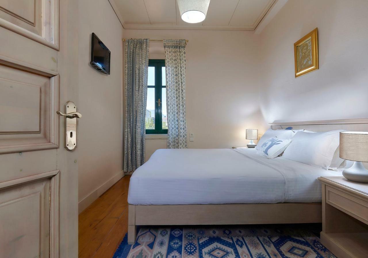 Castello Villa Daphnes - Private Pool&Whirlpool Dhafnes Esterno foto